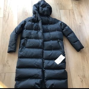Lululemon cloudscape waterproof puffer coat